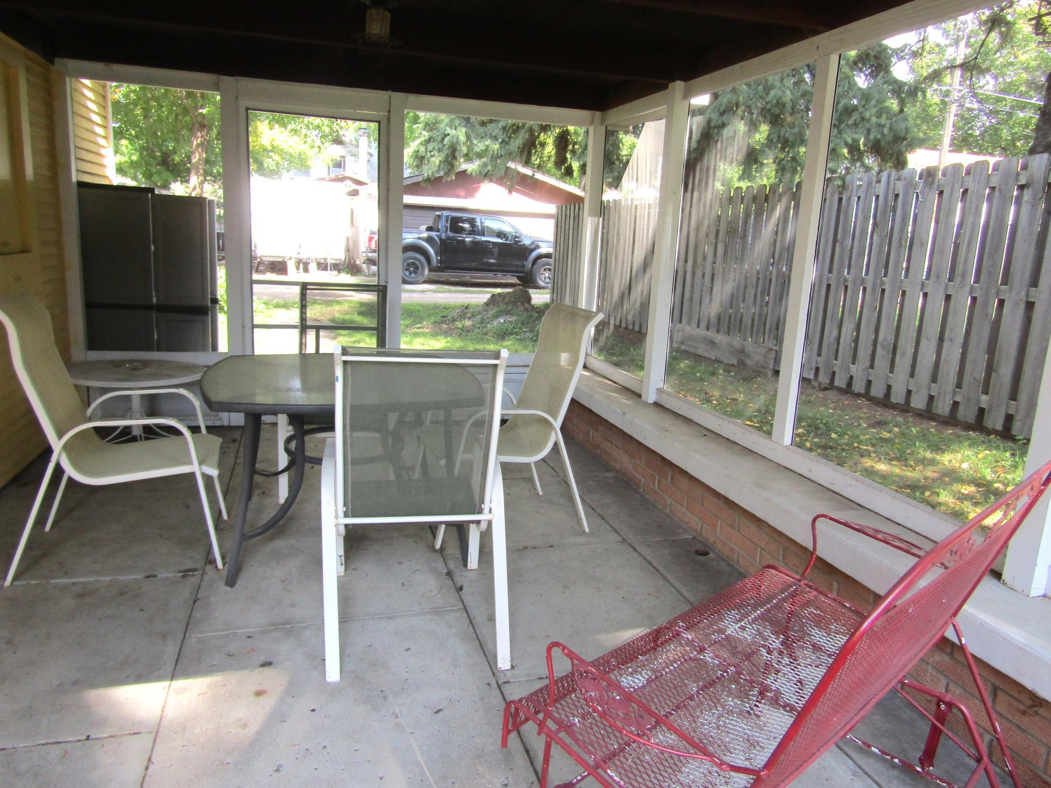 223 E Schlieman Avenue Property Photo 72