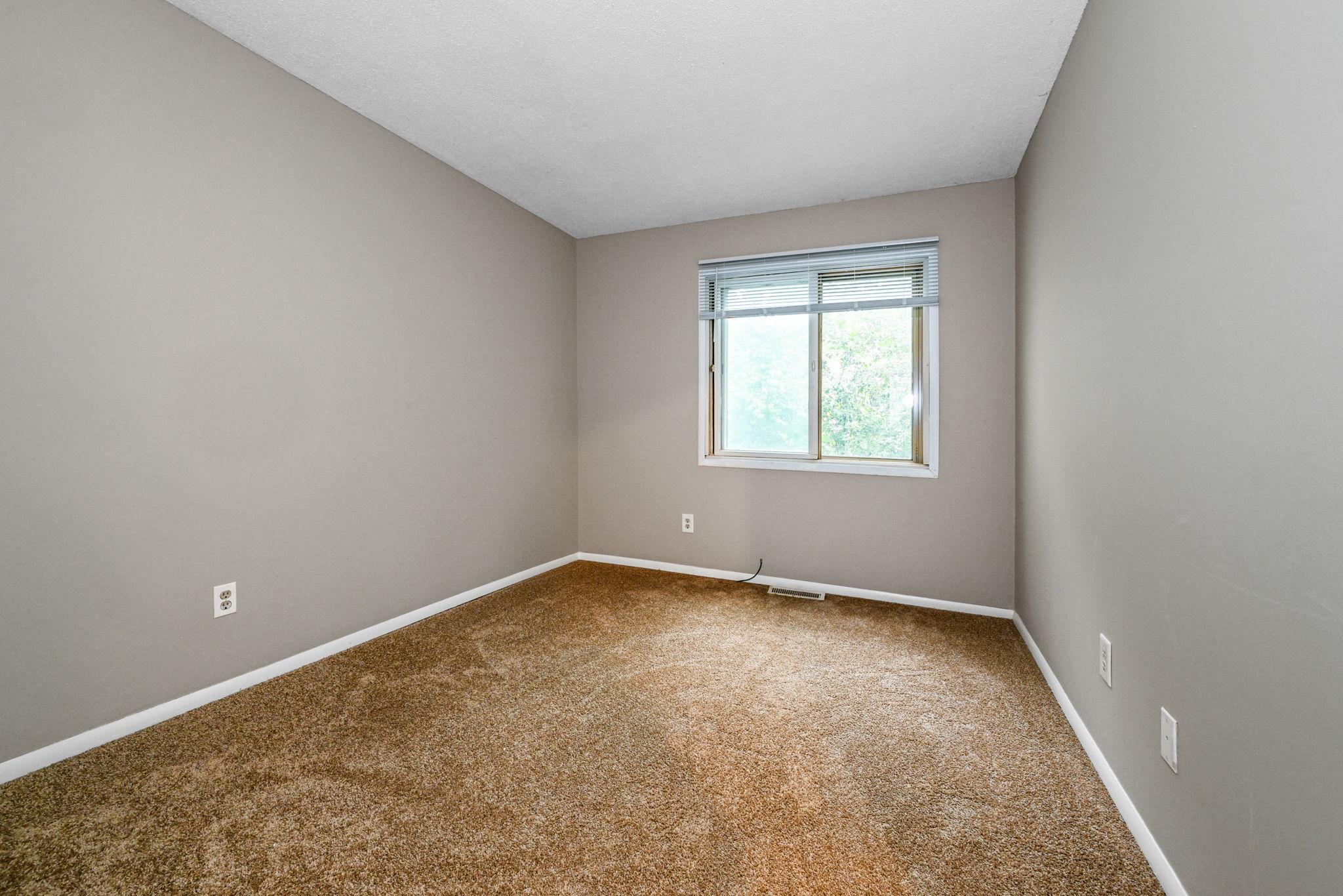 5563 E Bavarian Pass Property Photo 10