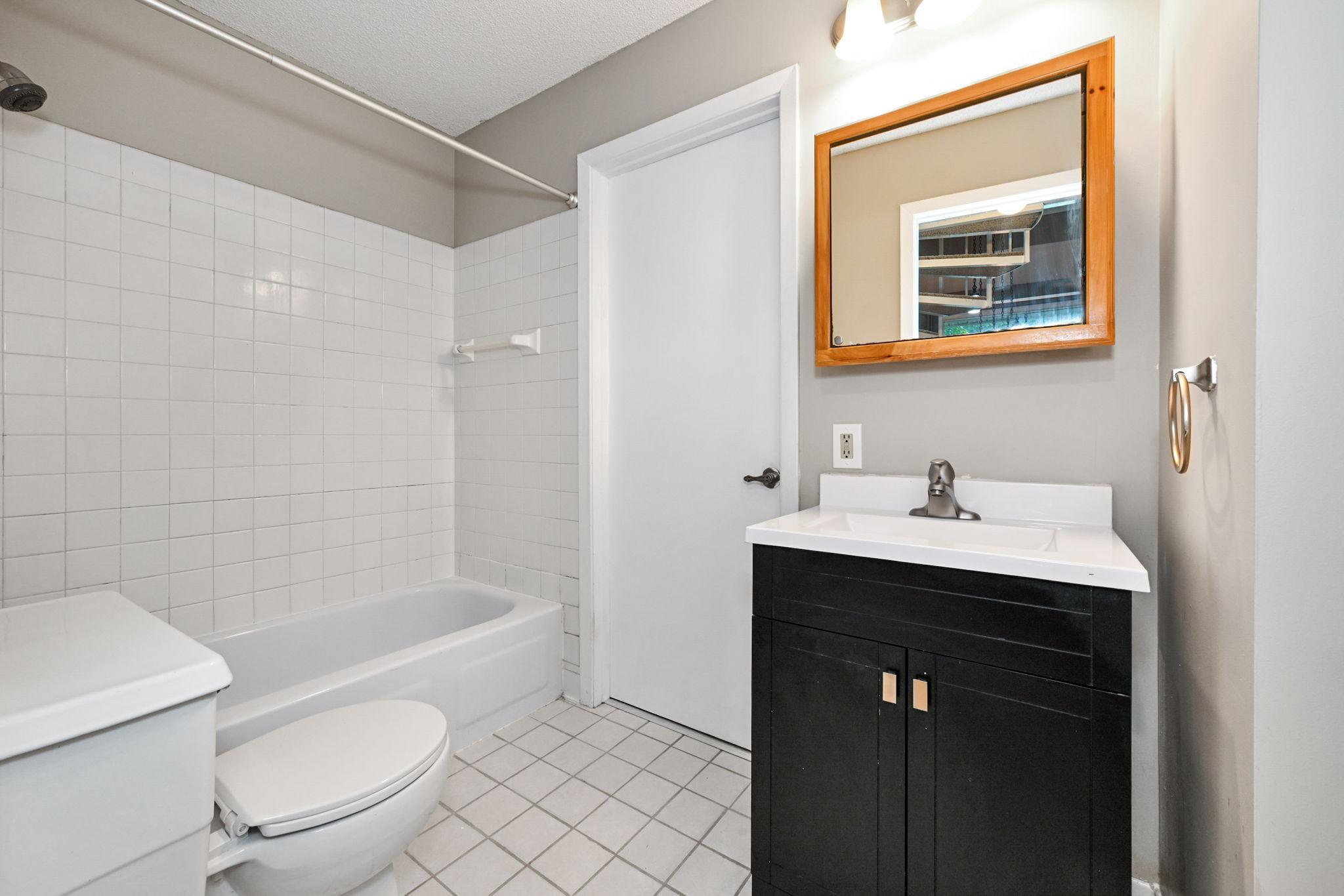 5563 E Bavarian Pass Property Photo 13