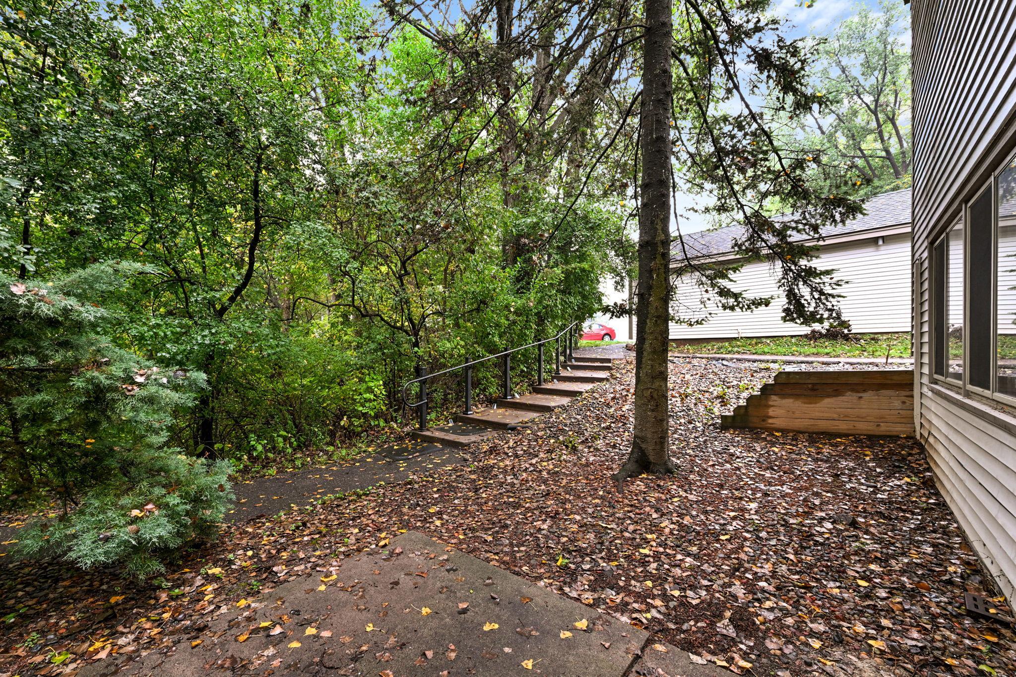 5563 E Bavarian Pass Property Photo 19