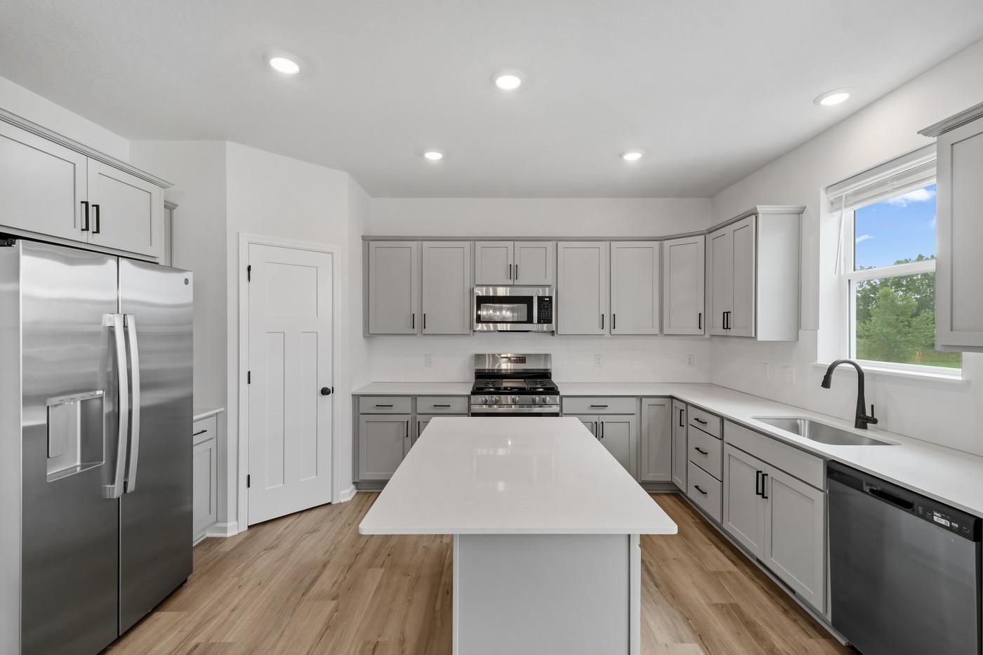 11635 16th Circle Ne Property Photo 8