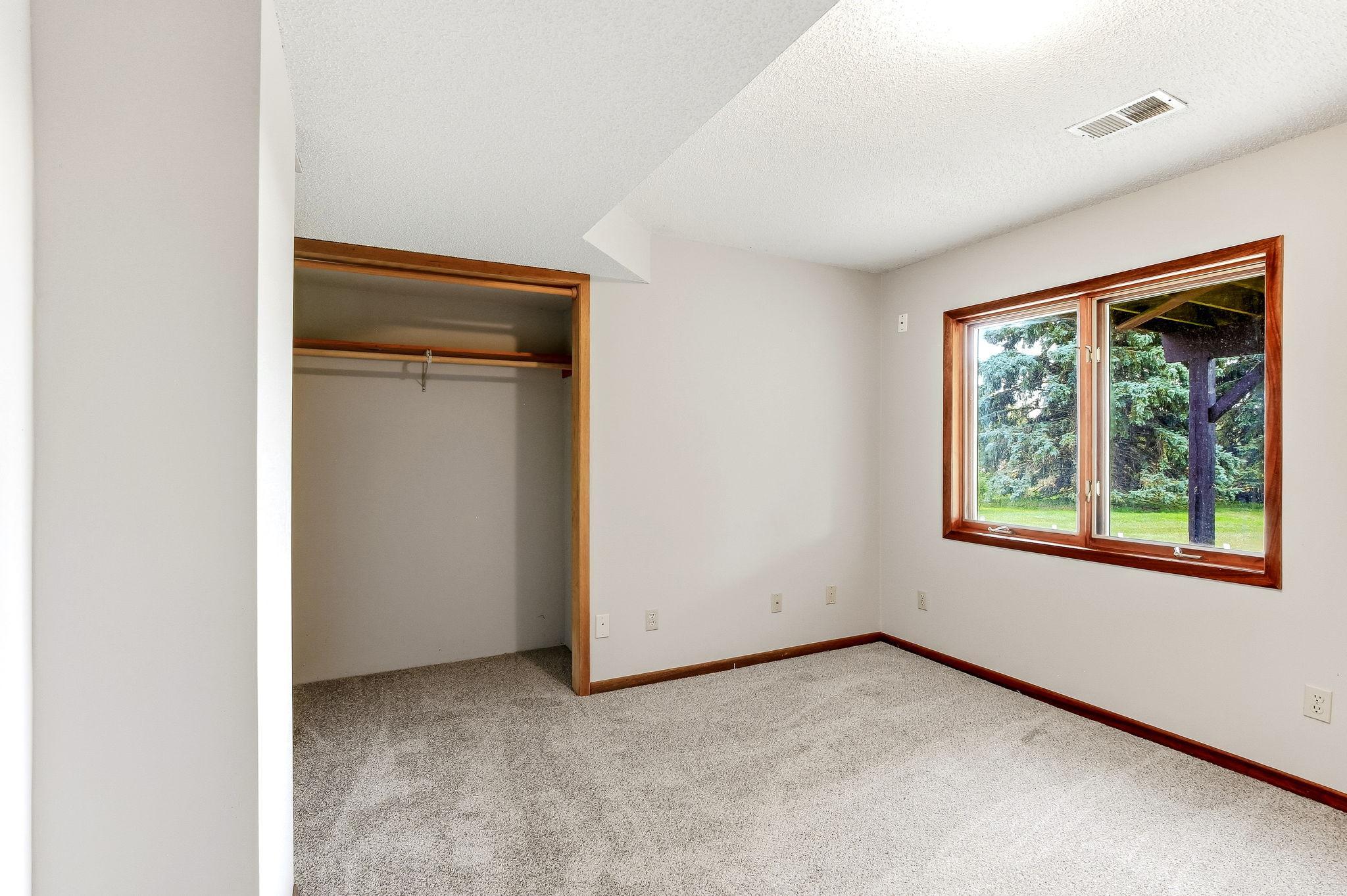 17330 Ipswich Way Property Photo 27