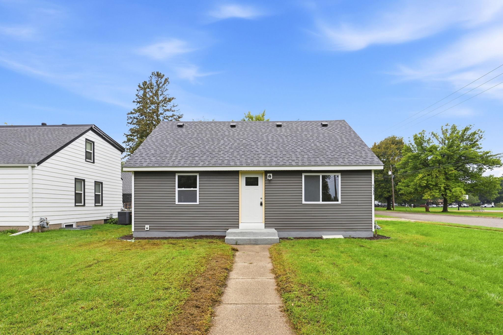 4533 Welcome Avenue N Property Photo 1