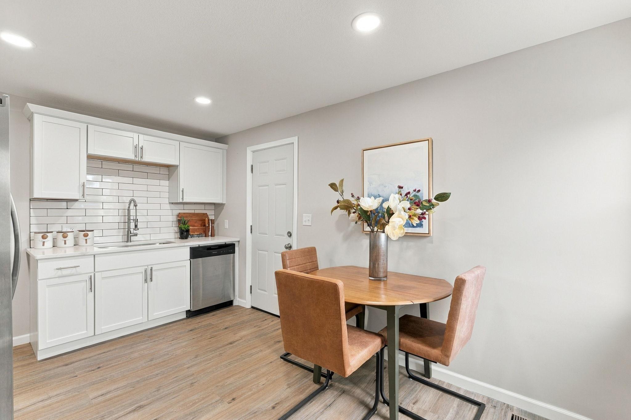 4533 Welcome Avenue N Property Photo 12