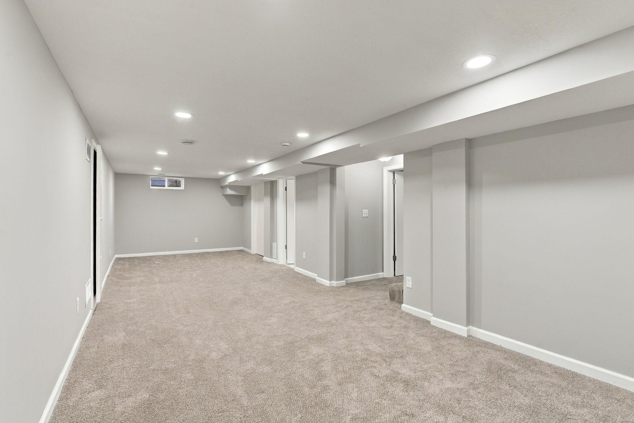 4533 Welcome Avenue N Property Photo 33