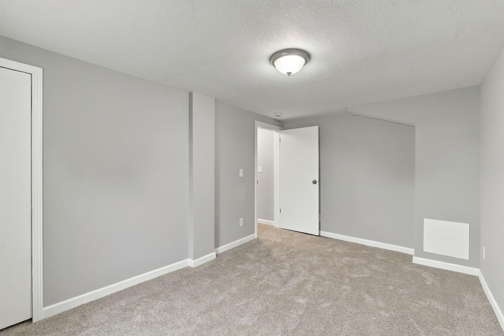 4533 Welcome Avenue N Property Photo 36