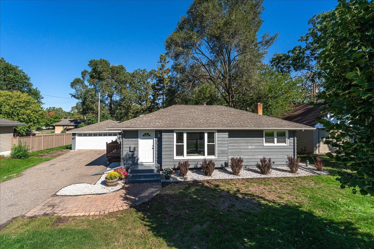 5108 51st Avenue N Property Photo 1