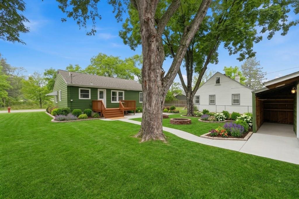 1020 15th Avenue S Property Photo 5