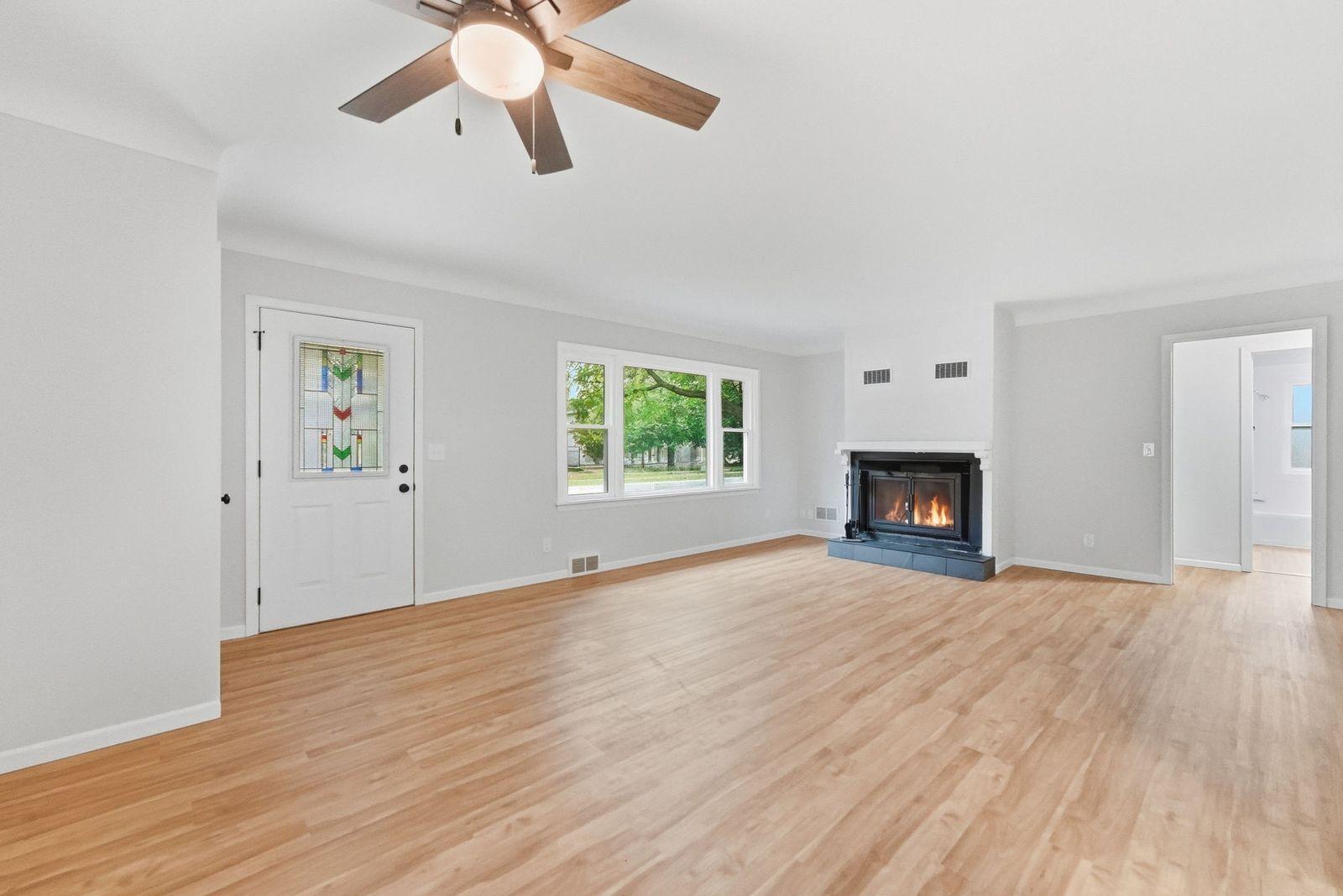 1020 15th Avenue S Property Photo 7