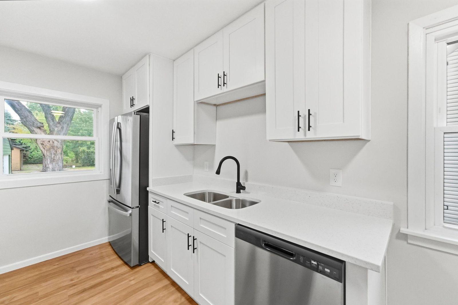 1020 15th Avenue S Property Photo 11