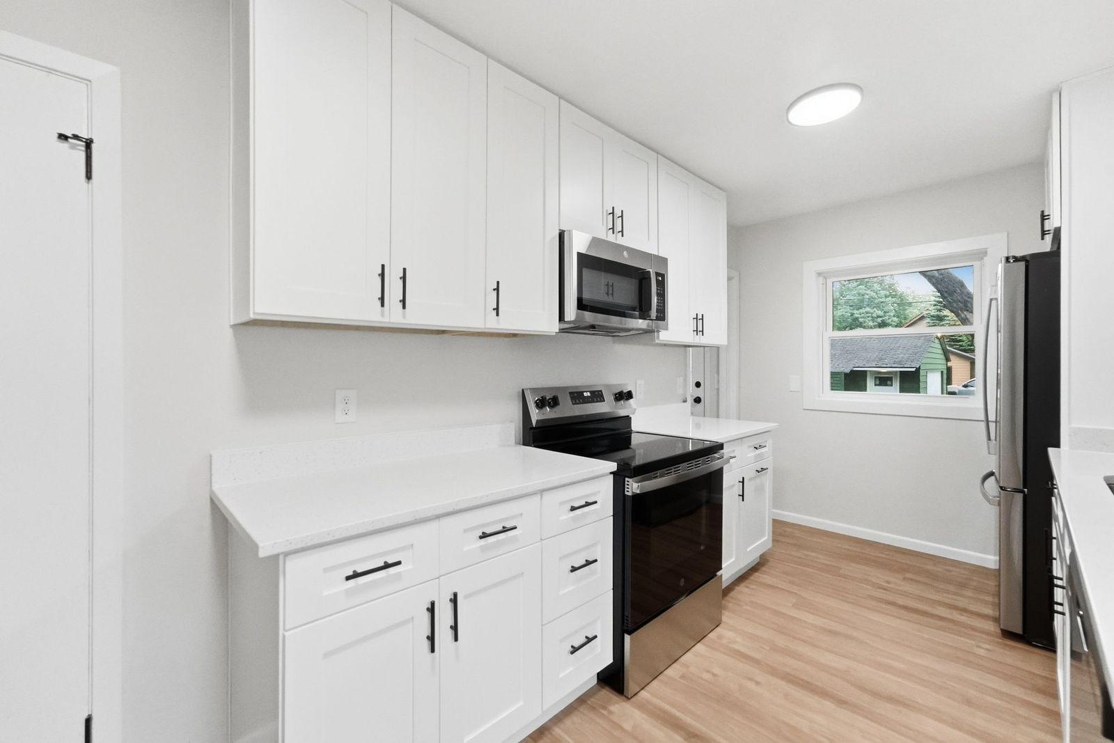 1020 15th Avenue S Property Photo 12