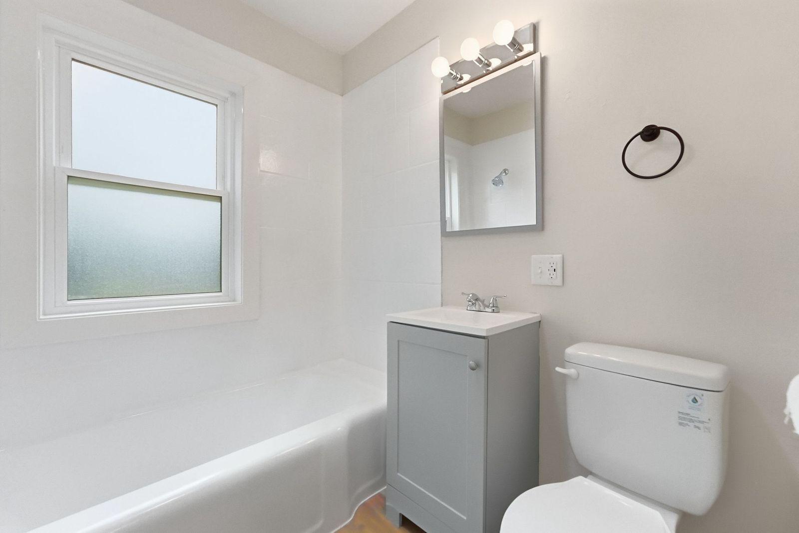 1020 15th Avenue S Property Photo 17