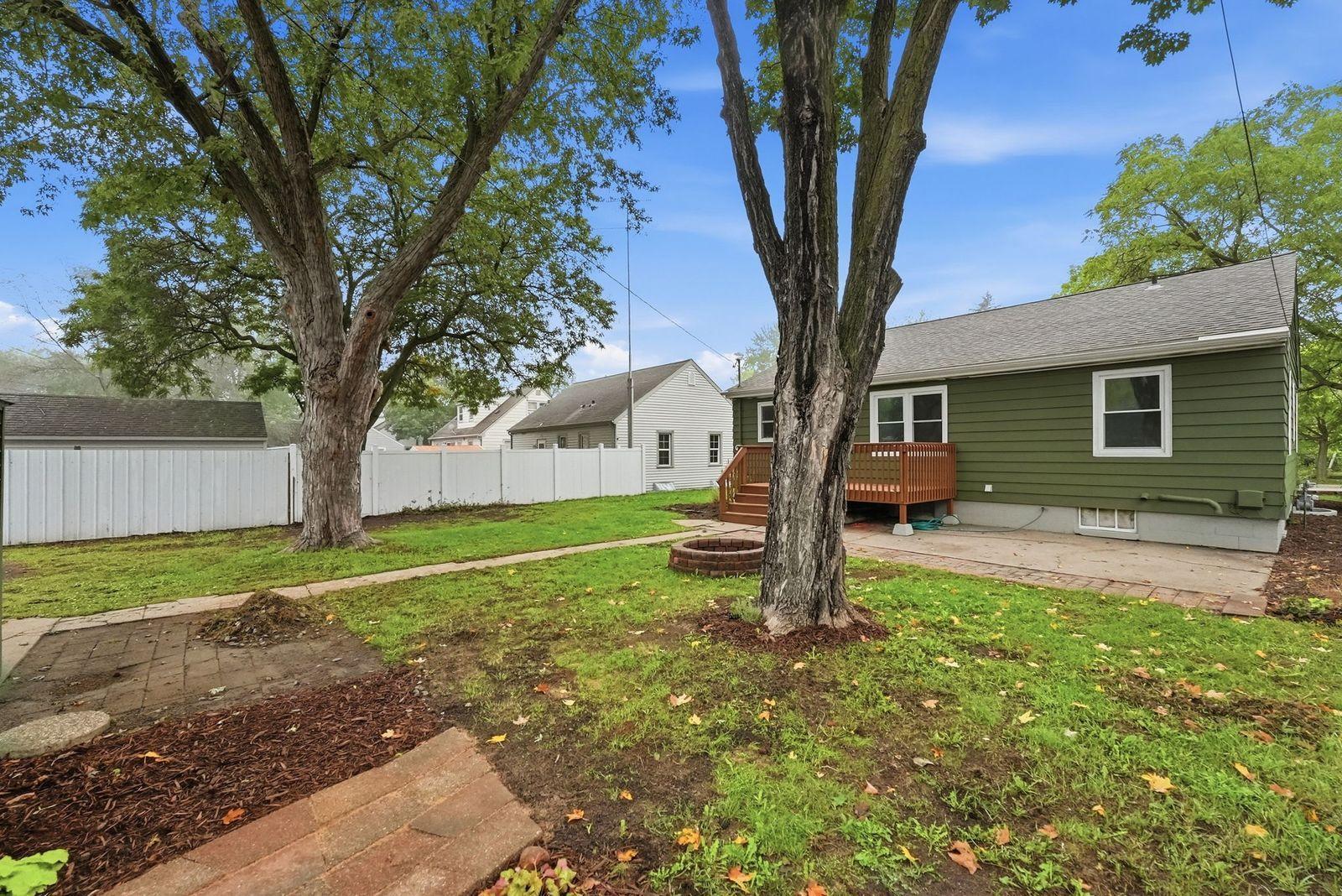 1020 15th Avenue S Property Photo 23