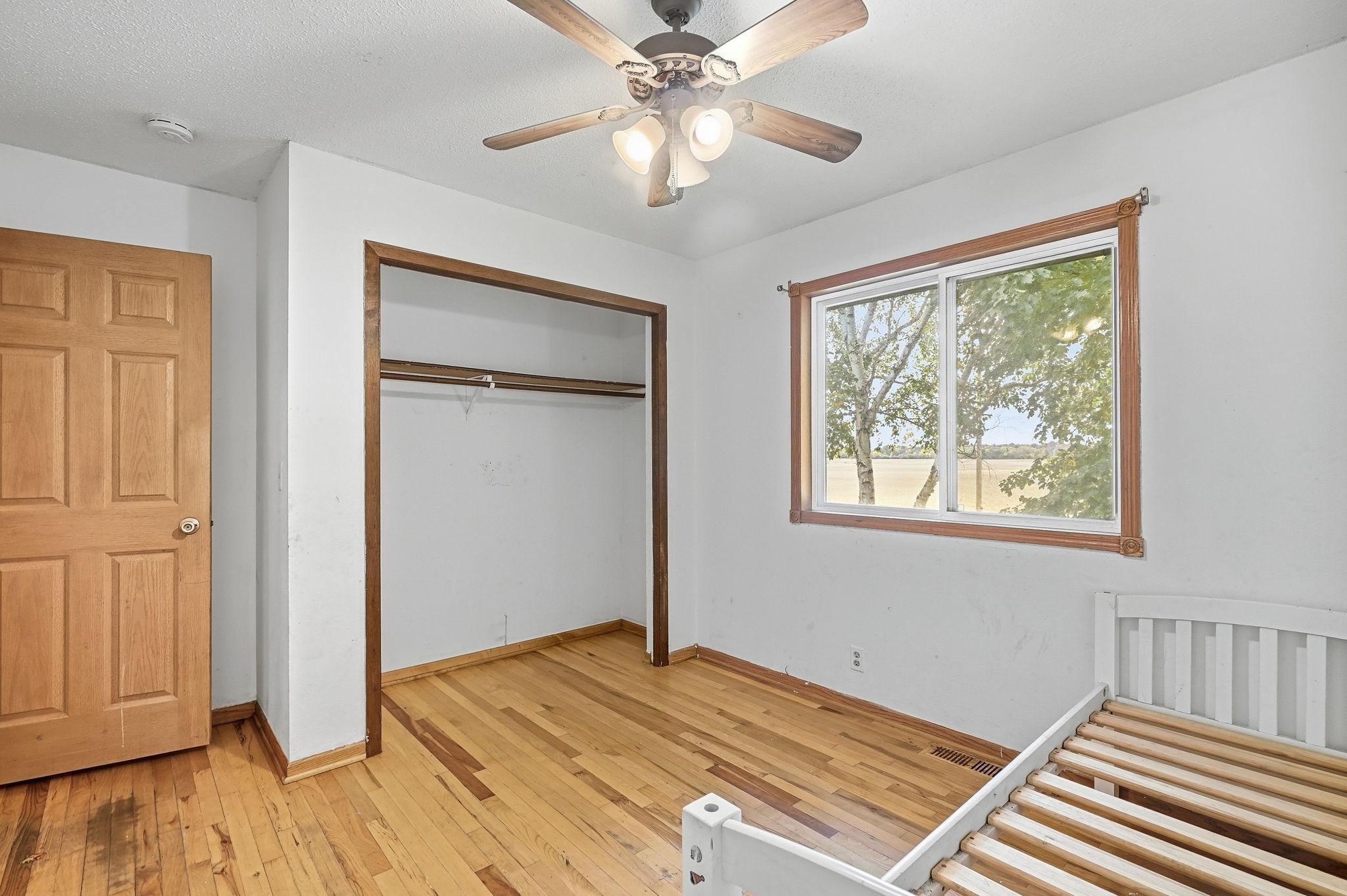610 4th Street W Property Photo 14