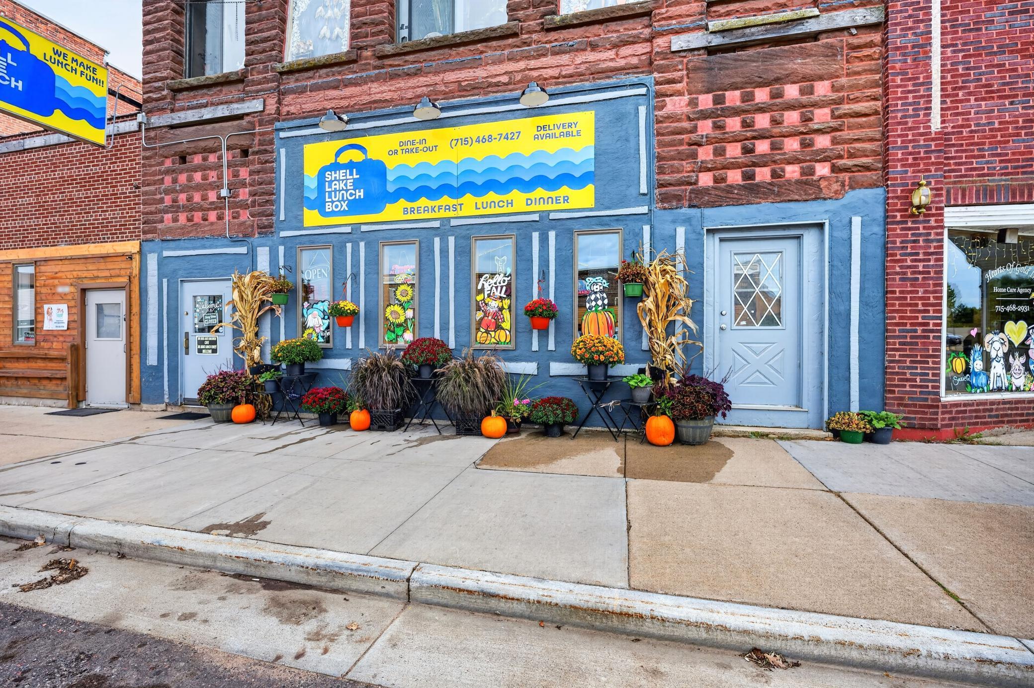 36 5th Avenue Property Photo 1