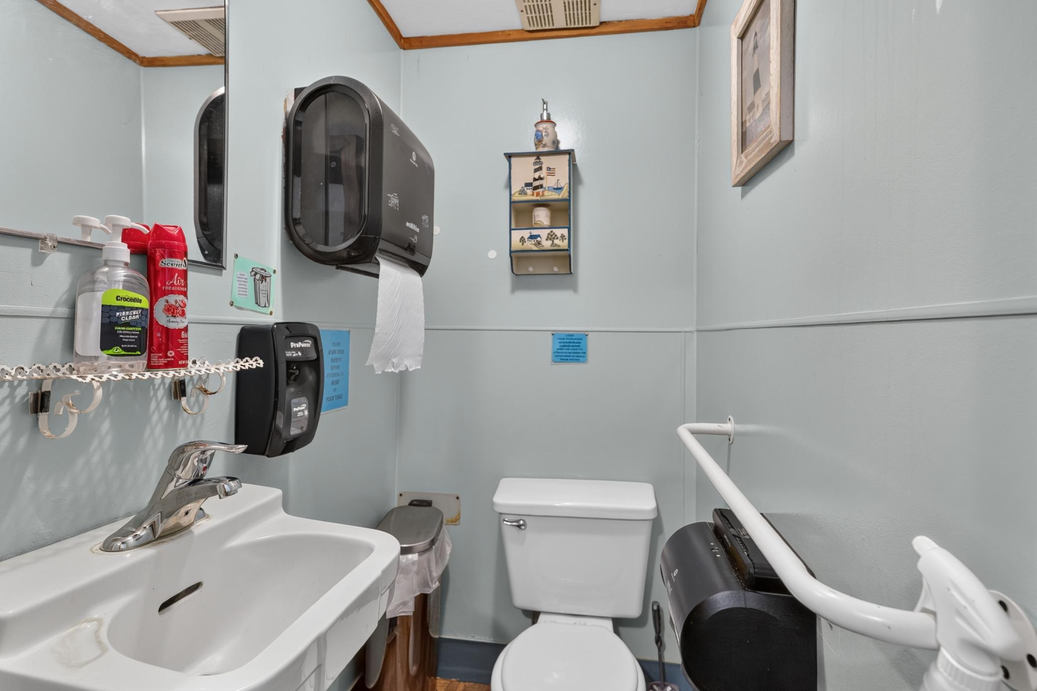 36 5th Avenue Property Photo 23