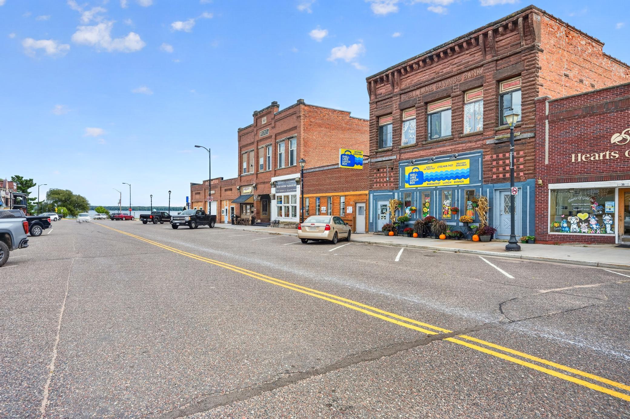 36 5th Avenue Property Photo 37