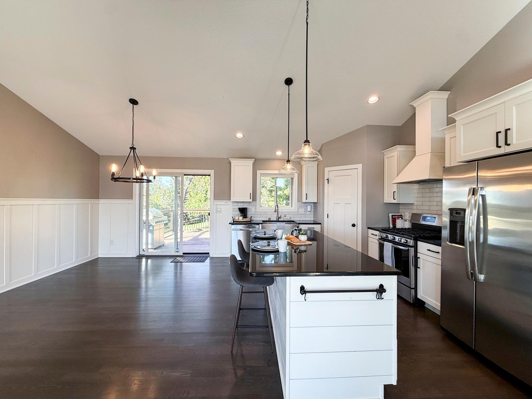 1657 Century Ridge Lane Ne Property Photo 4