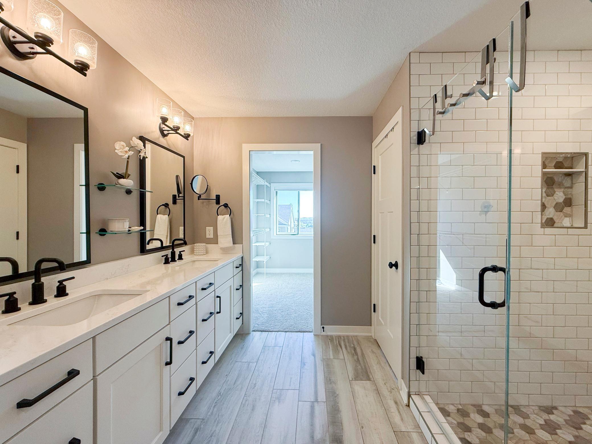 1657 Century Ridge Lane Ne Property Photo 11