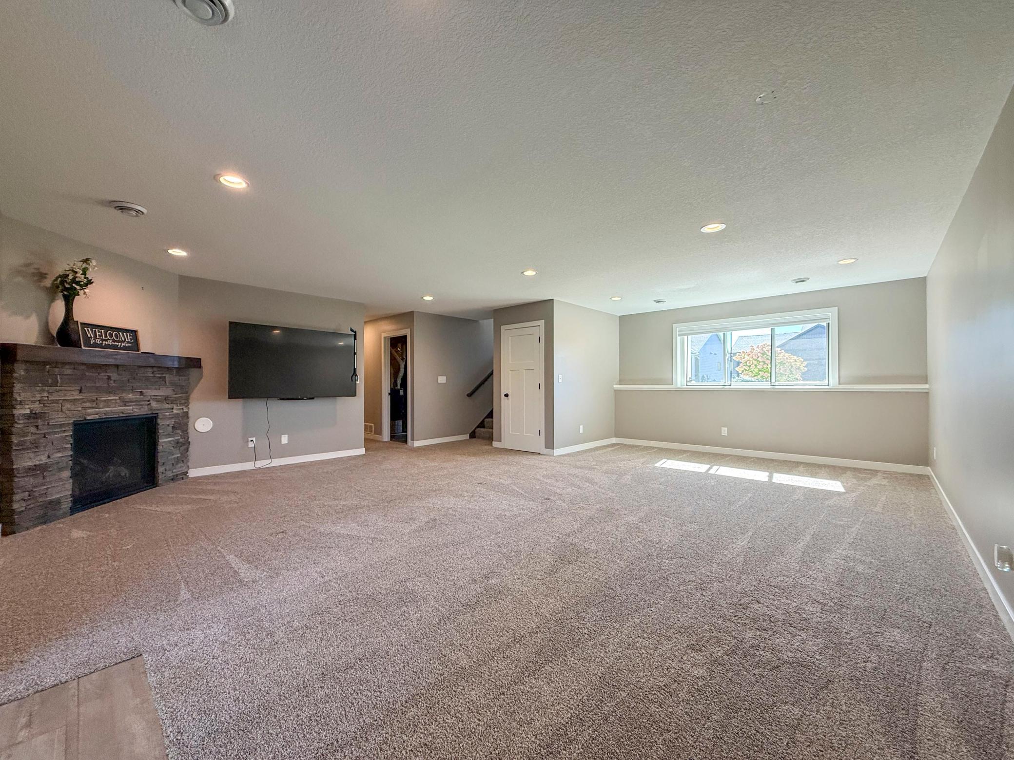 1657 Century Ridge Lane Ne Property Photo 18
