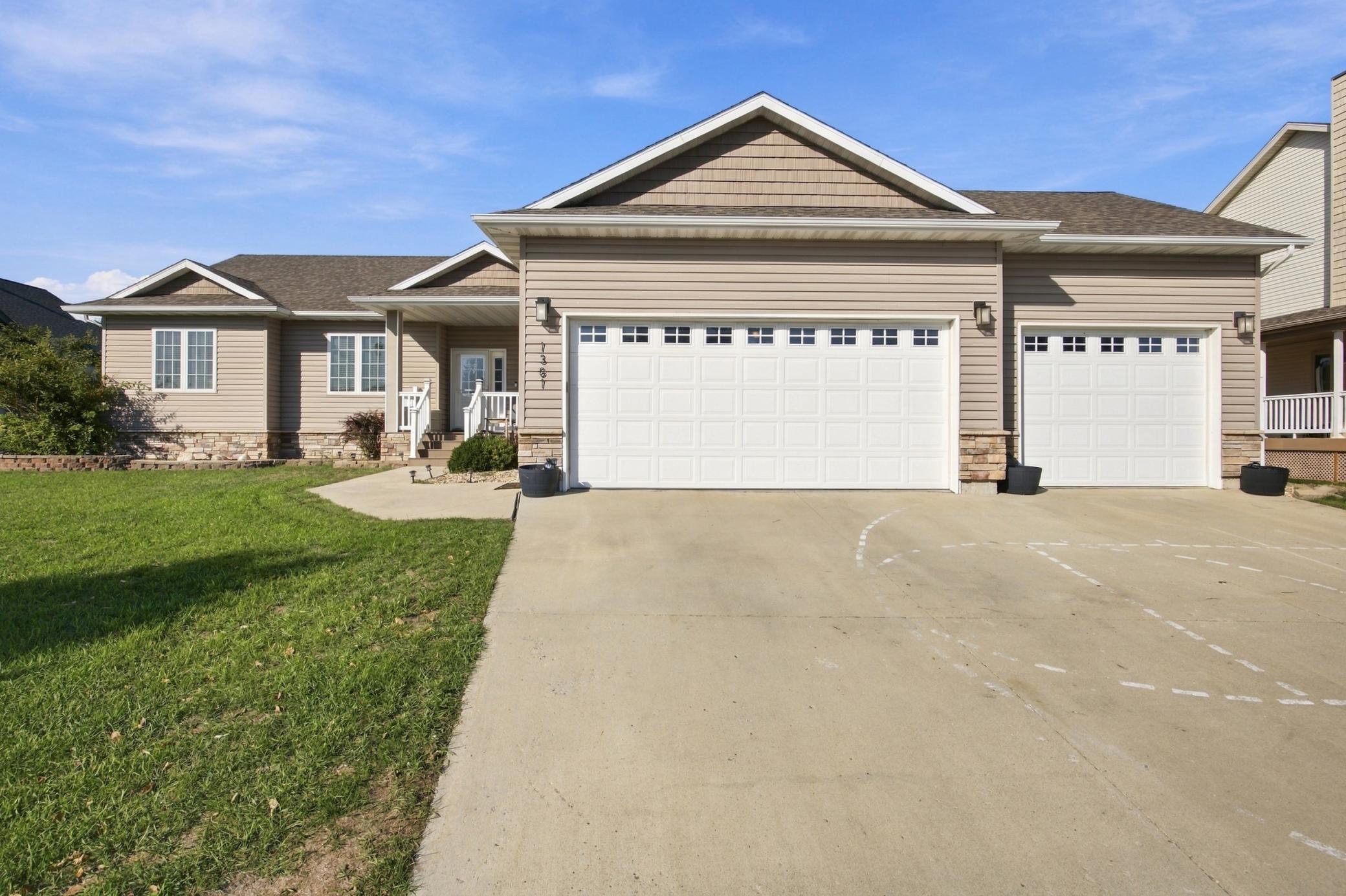1381 Morningside Drive Property Photo 1