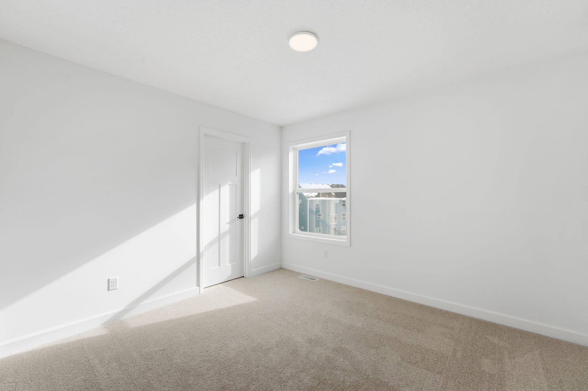 20018 68th Place Property Photo 14