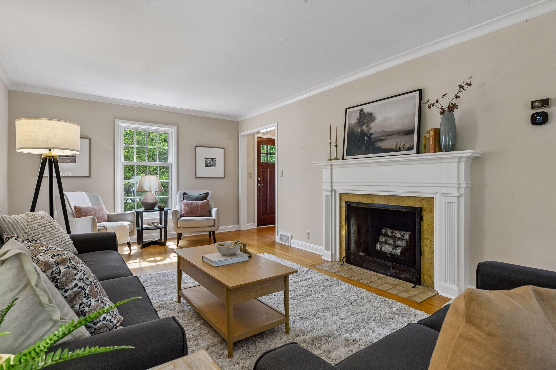 6 Edina Court Property Photo 8
