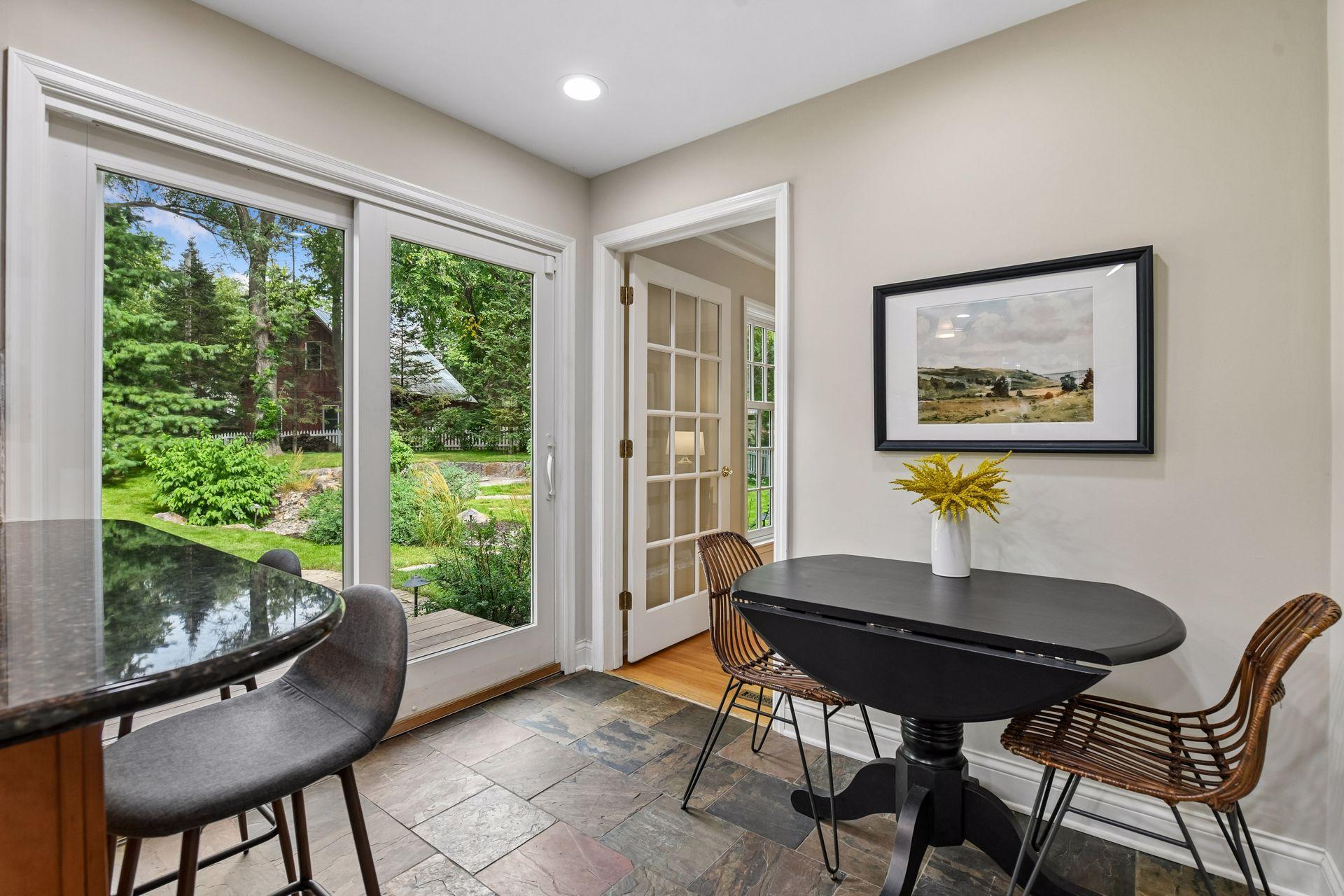 6 Edina Court Property Photo 20