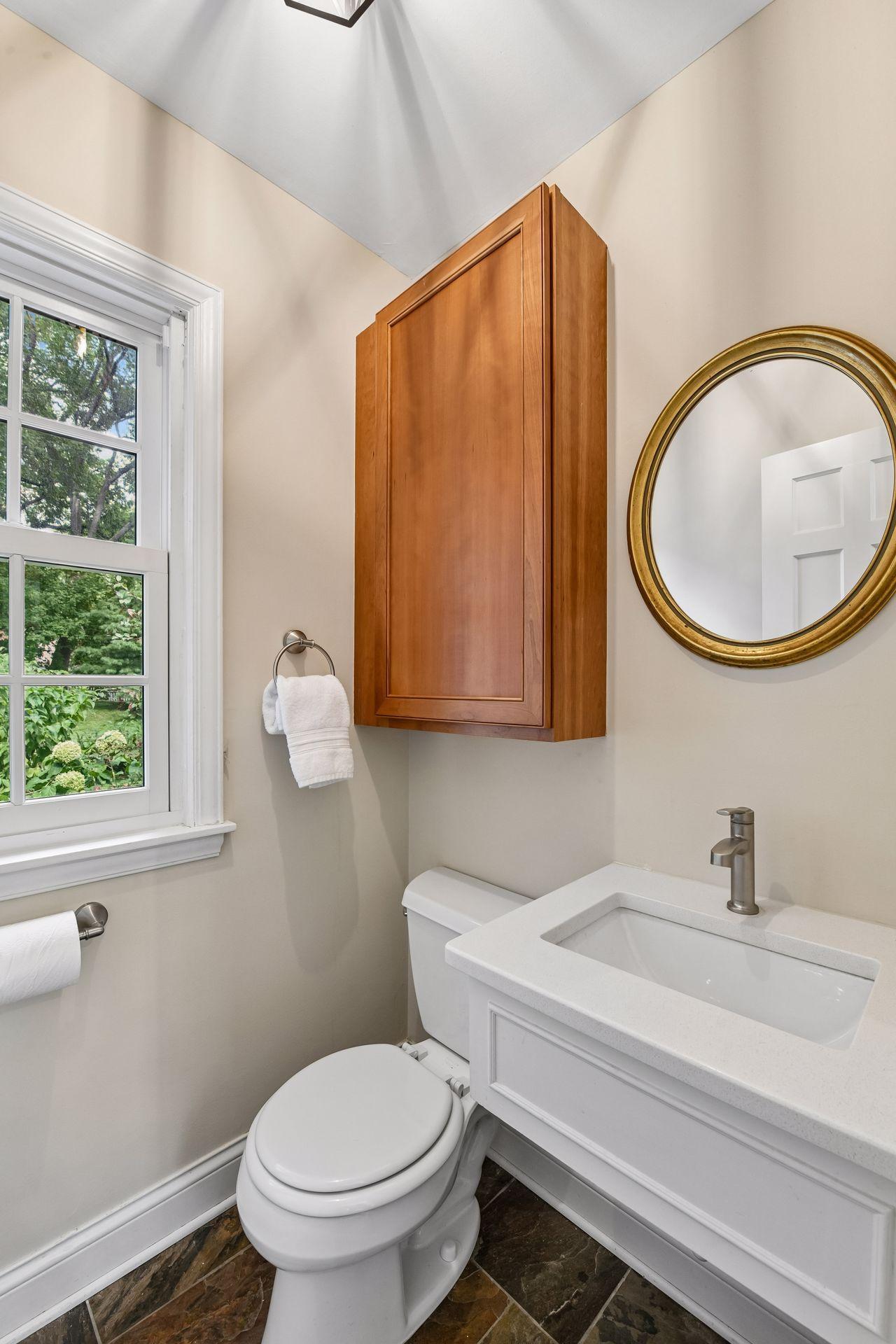 6 Edina Court Property Photo 22