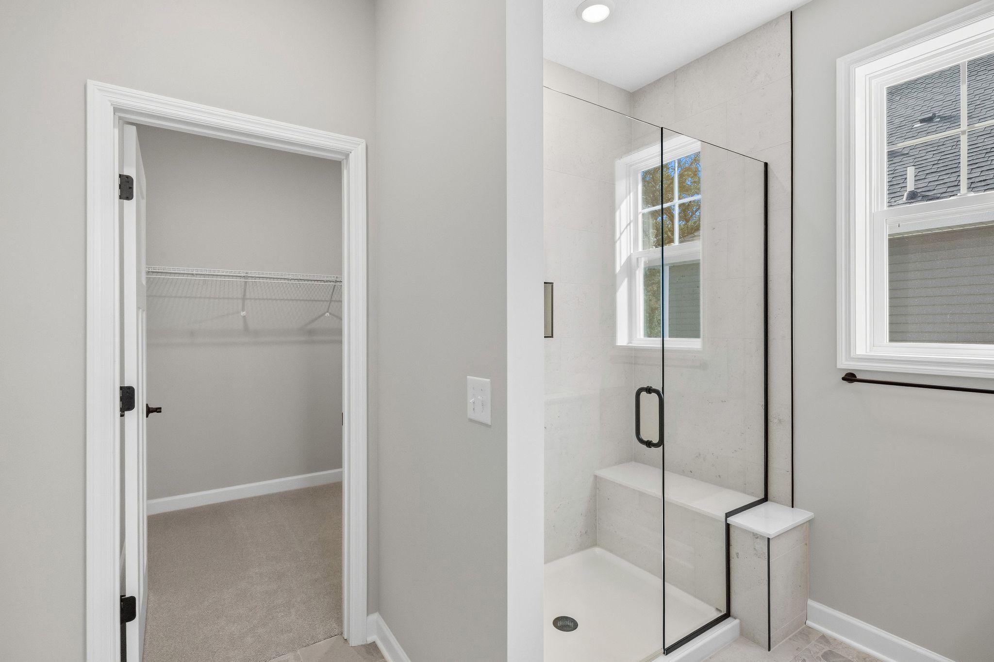 6813 Zenwood Lane Property Photo 10