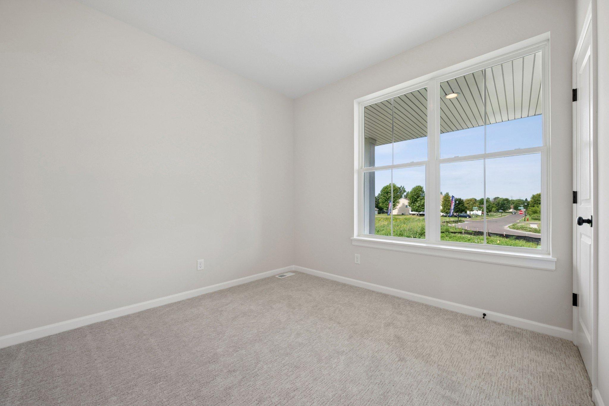 7110 Landau Avenue Ne Property Photo 9