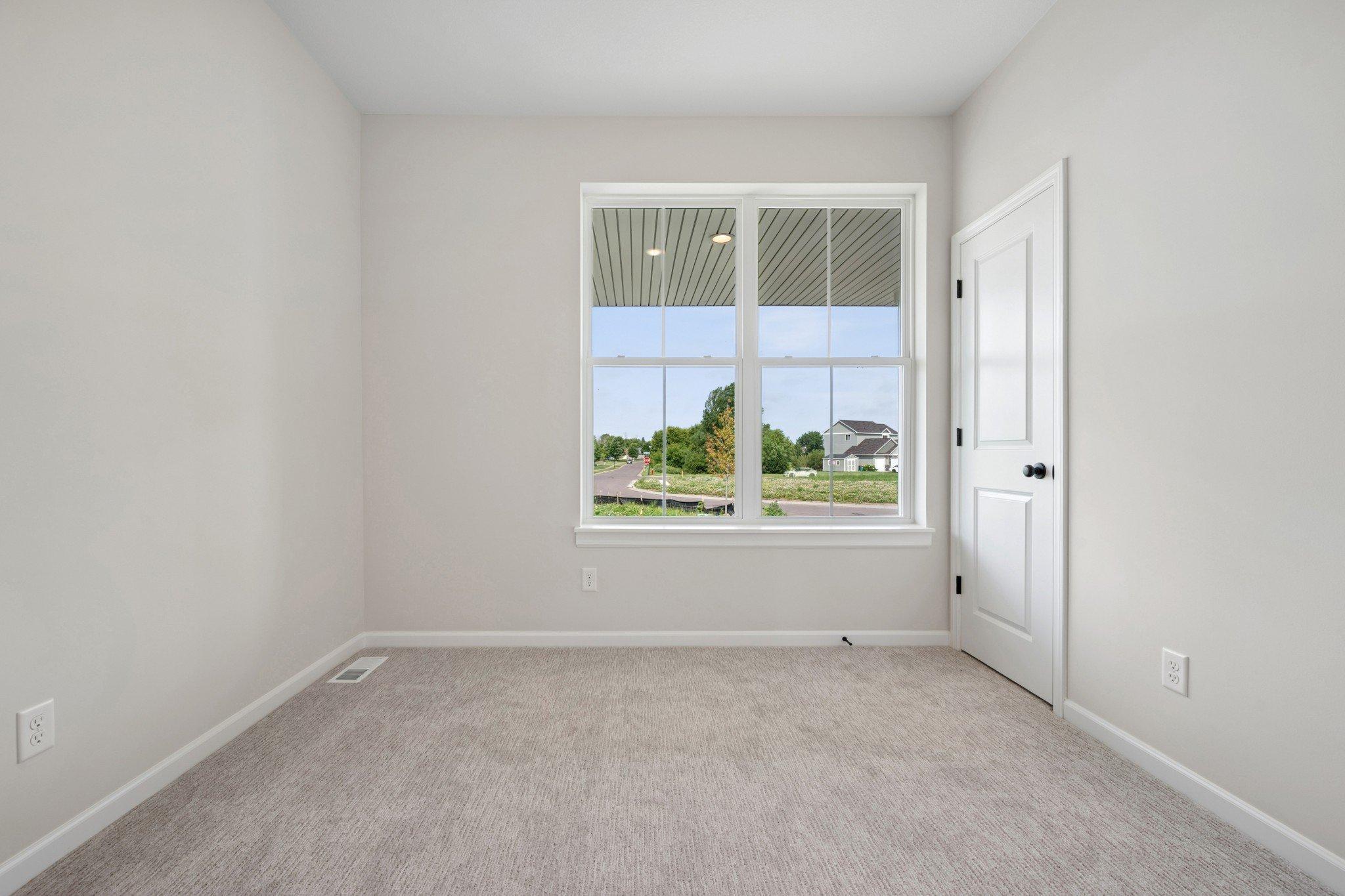 7110 Landau Avenue Ne Property Photo 10