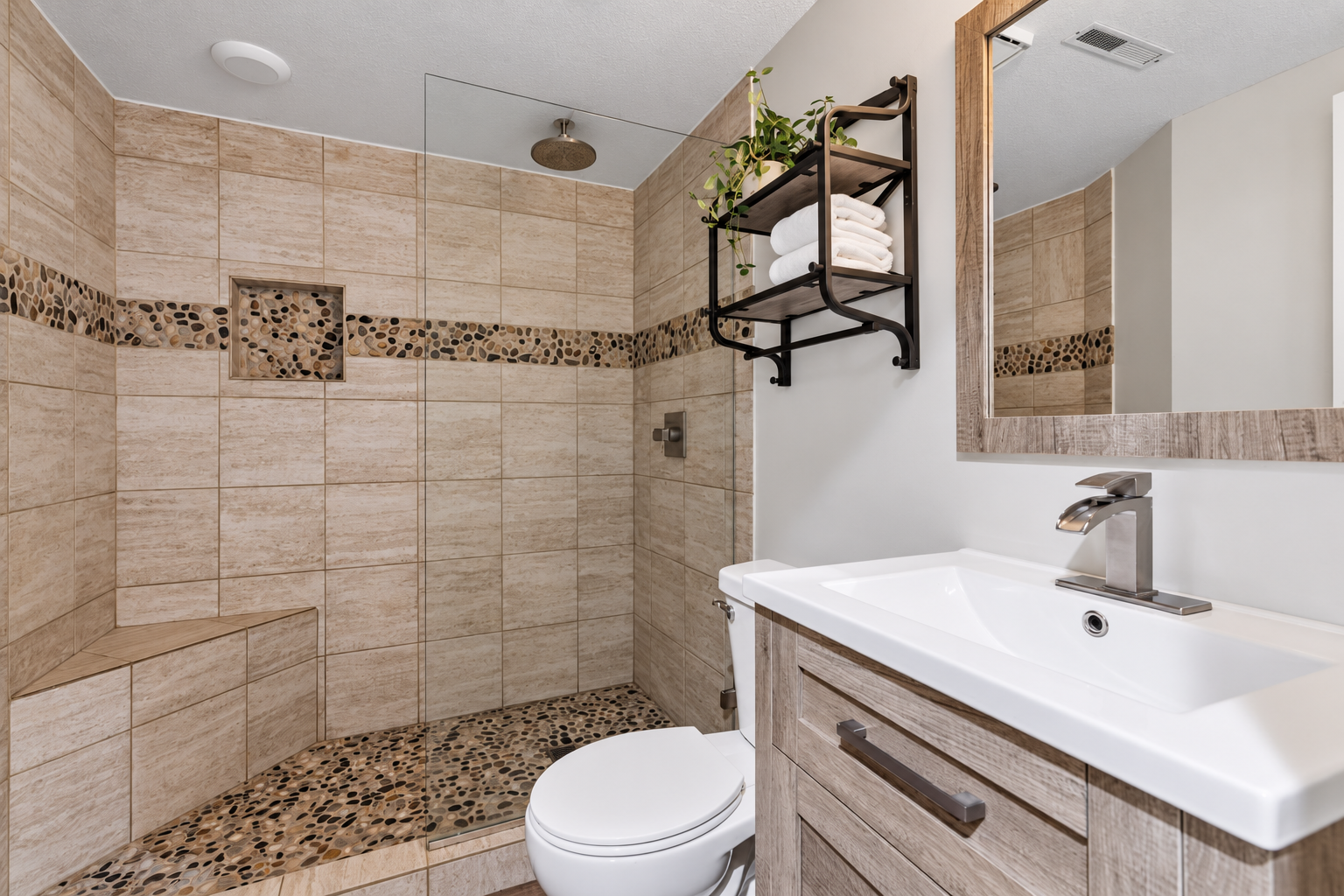2677 Sumac Ridge Property Photo 16