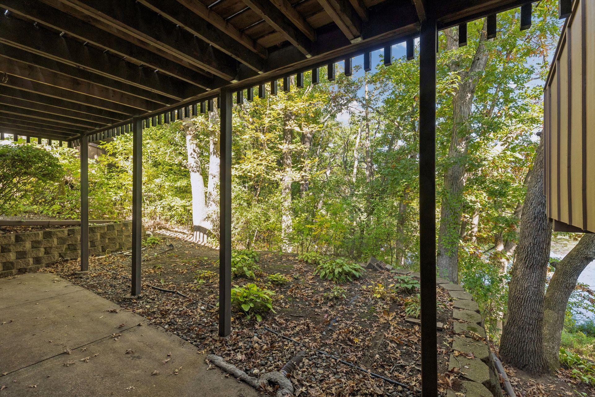 2677 Sumac Ridge Property Photo 23