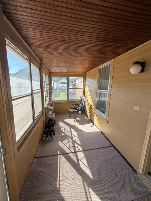 825 W 5th Street Property Photo 15