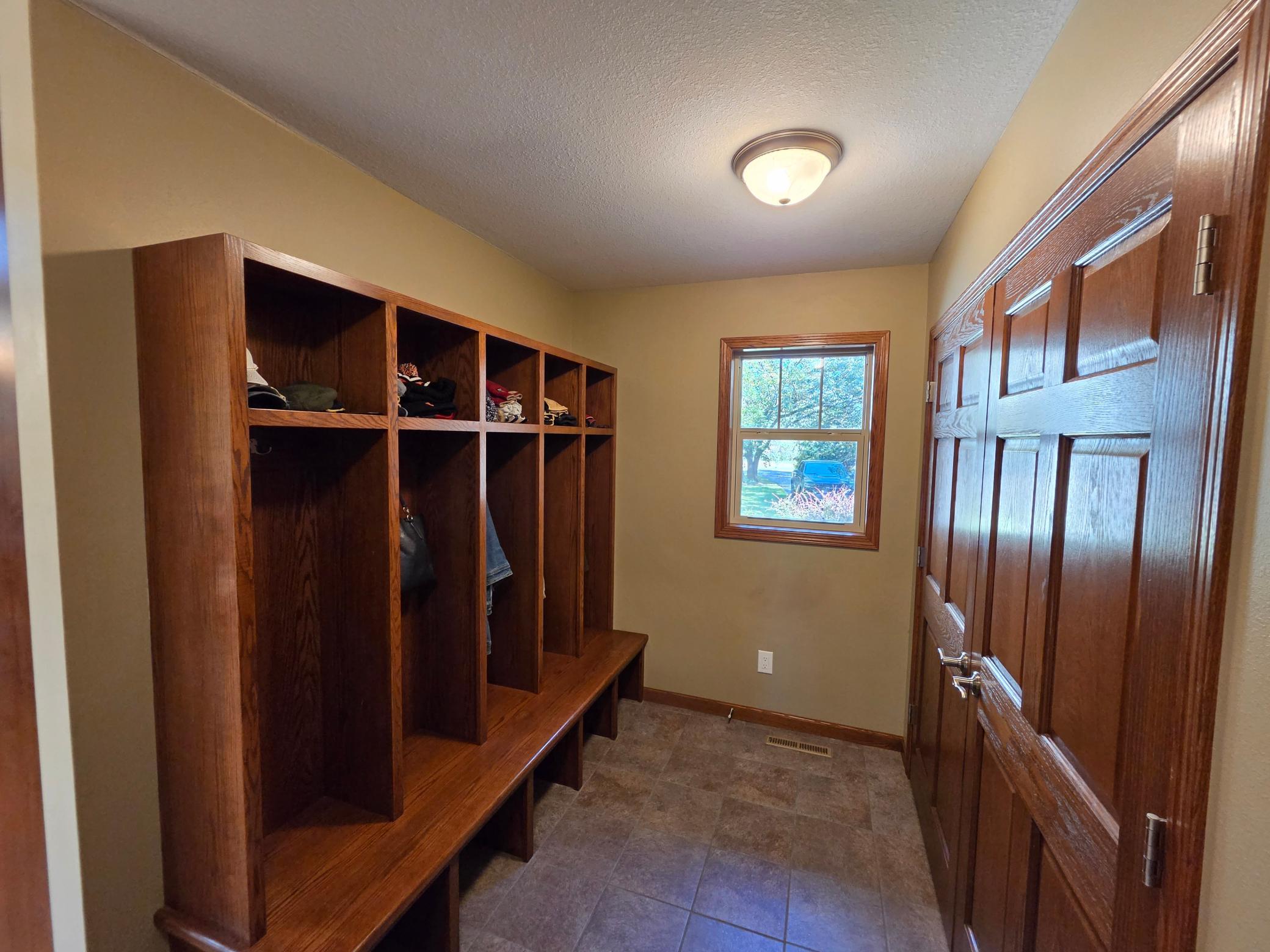 5013 Hidden Acres Circle Property Photo 27