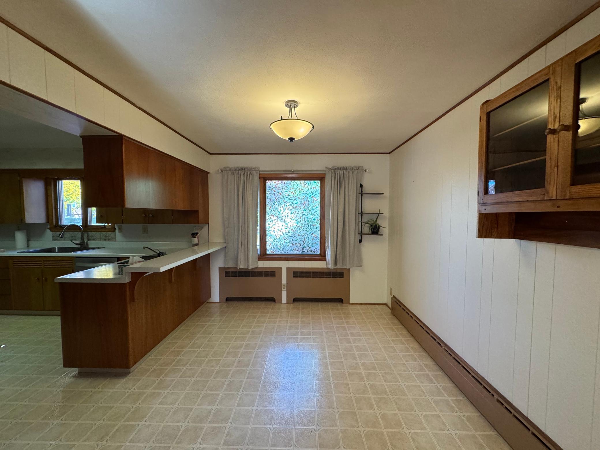 421 1st Street Property Photo 6