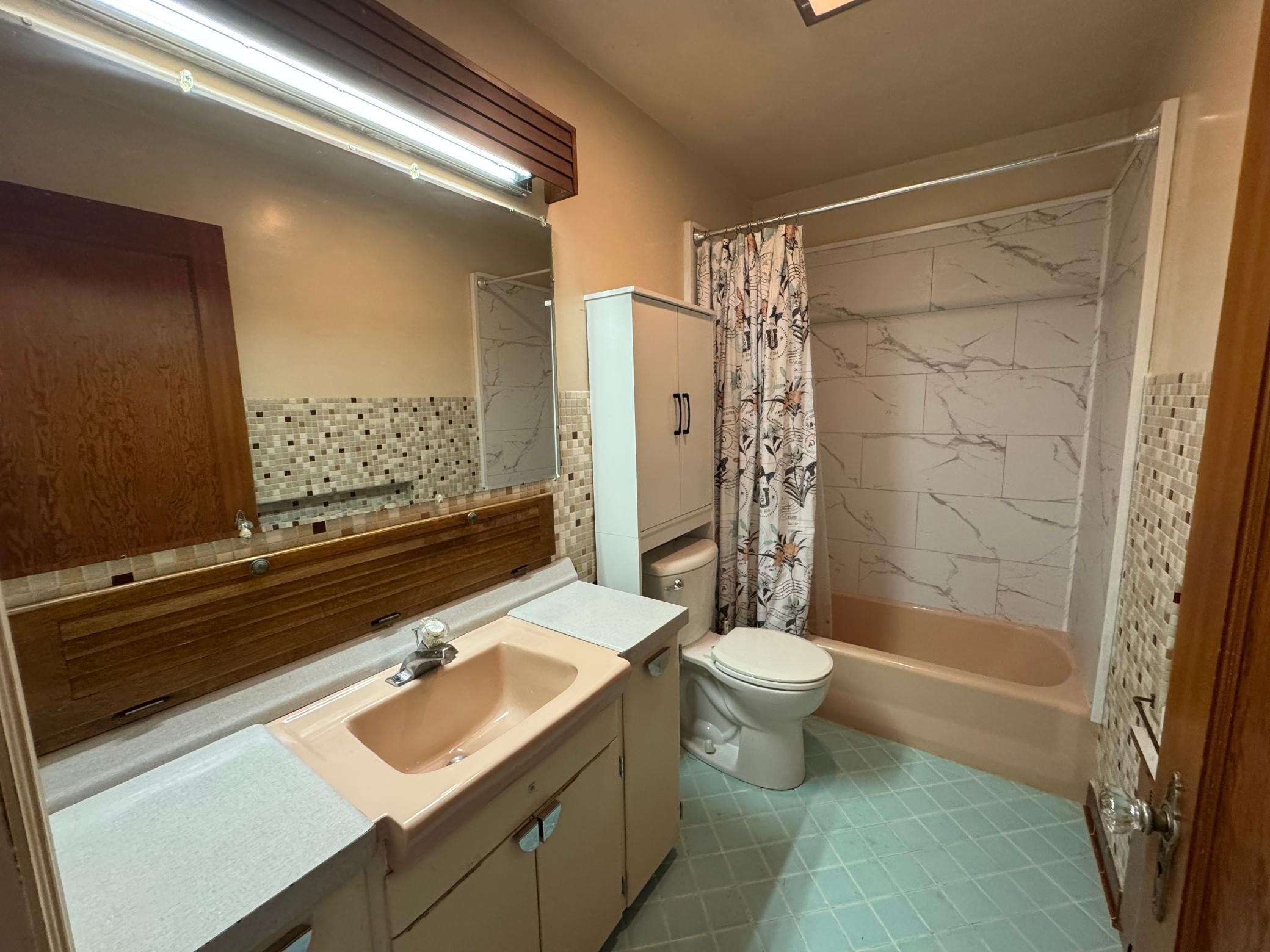 421 1st Street Property Photo 13