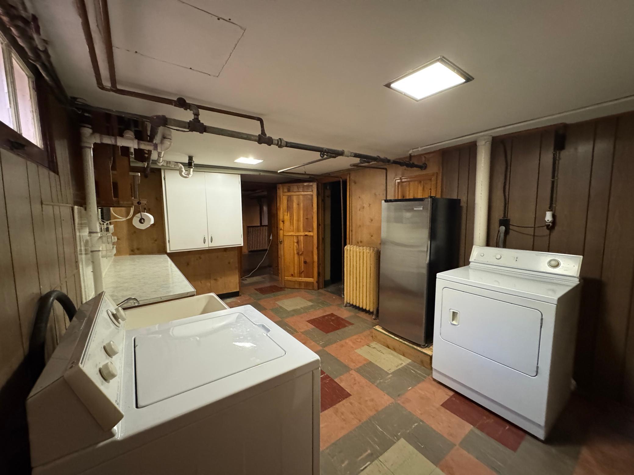 421 1st Street Property Photo 23