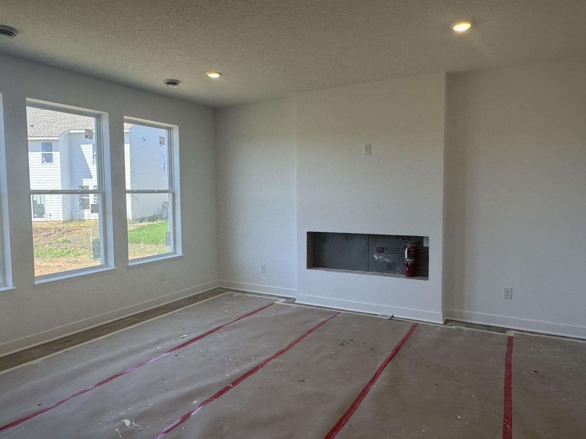 18363 Gladhurst Lane Property Photo 3
