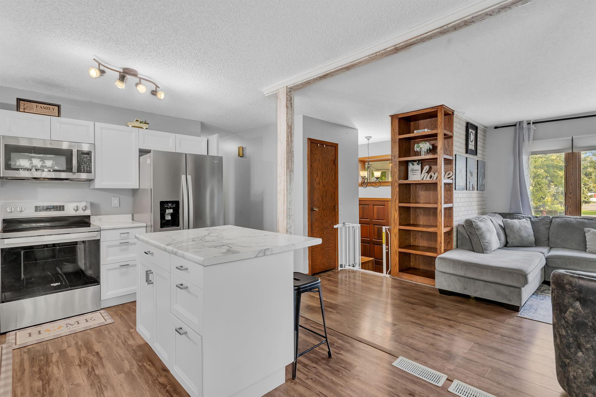 1221 13th Avenue Sw Property Photo 6