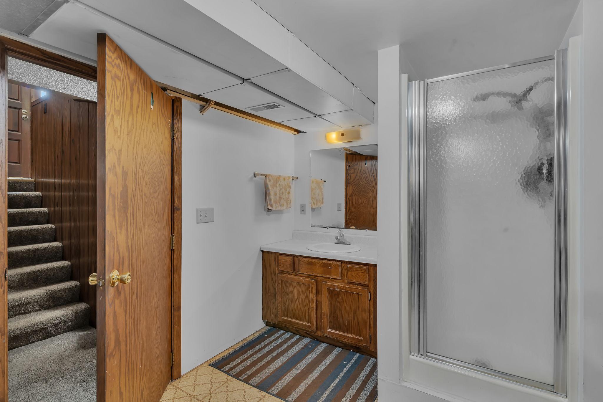 1221 13th Avenue Sw Property Photo 14