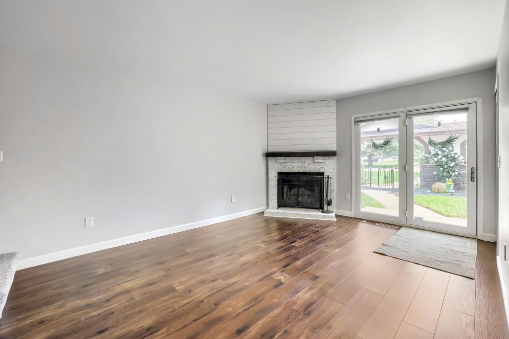 12572 University Avenue Nw Property Photo 5