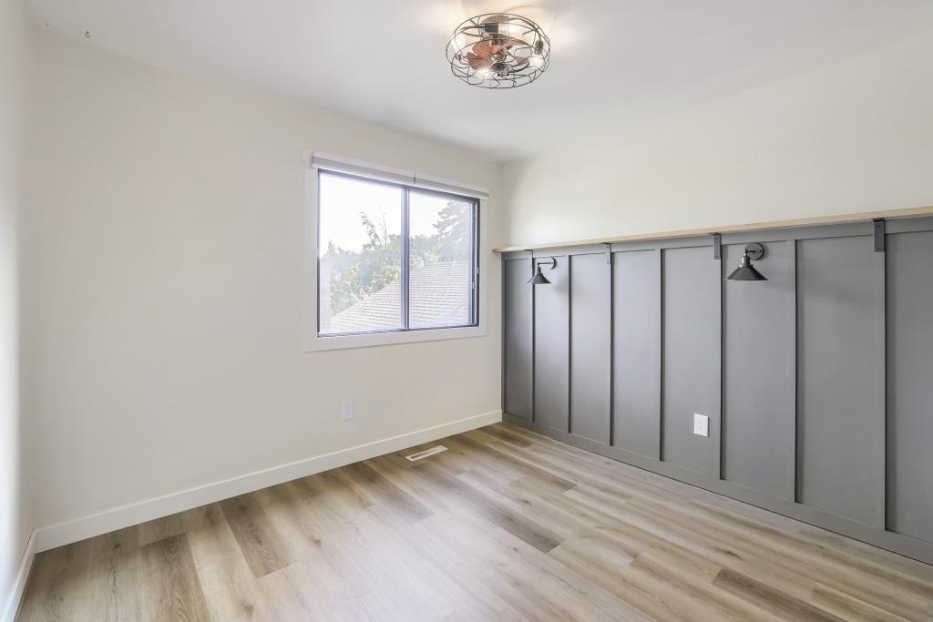 12572 University Avenue Nw Property Photo 27