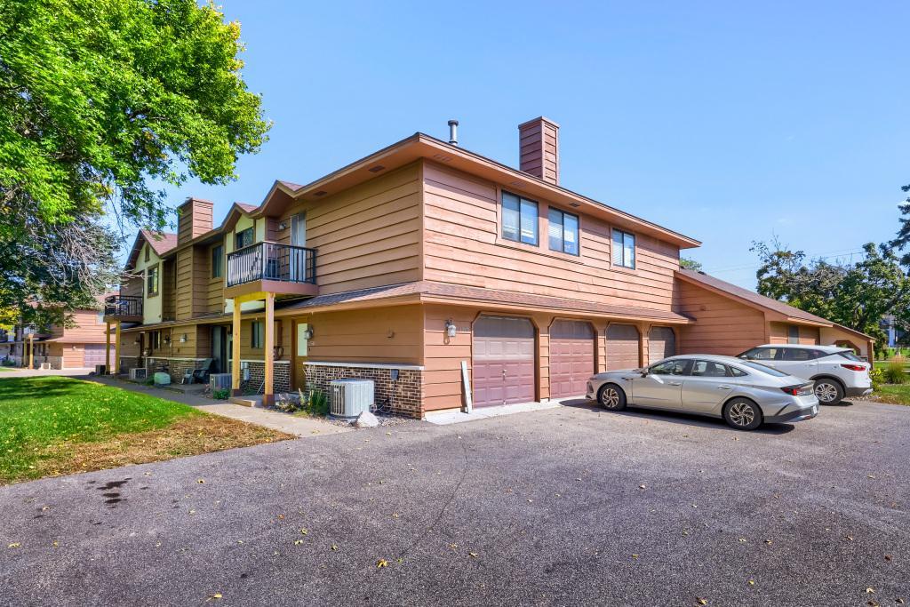 12572 University Avenue Nw Property Photo 33