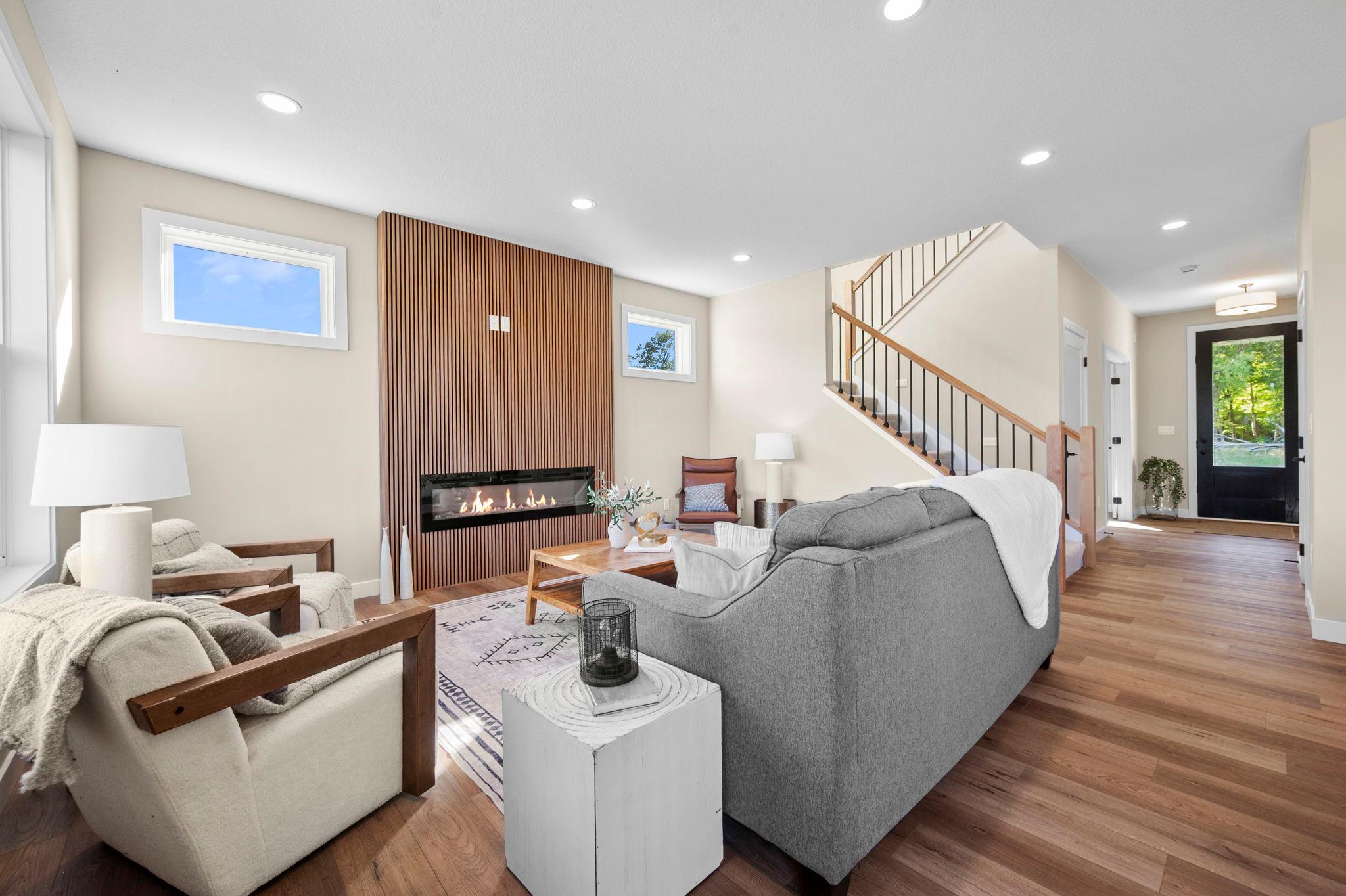 41315 Fairfax Lane Property Photo 3