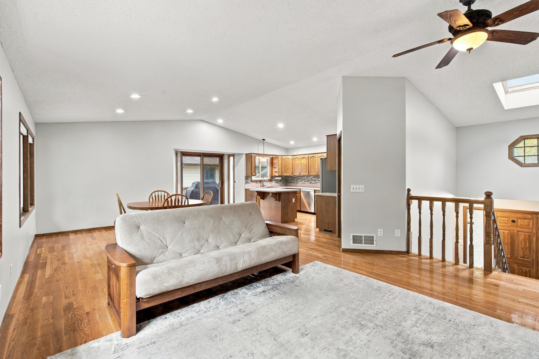 7615 118th Way N Property Photo 4
