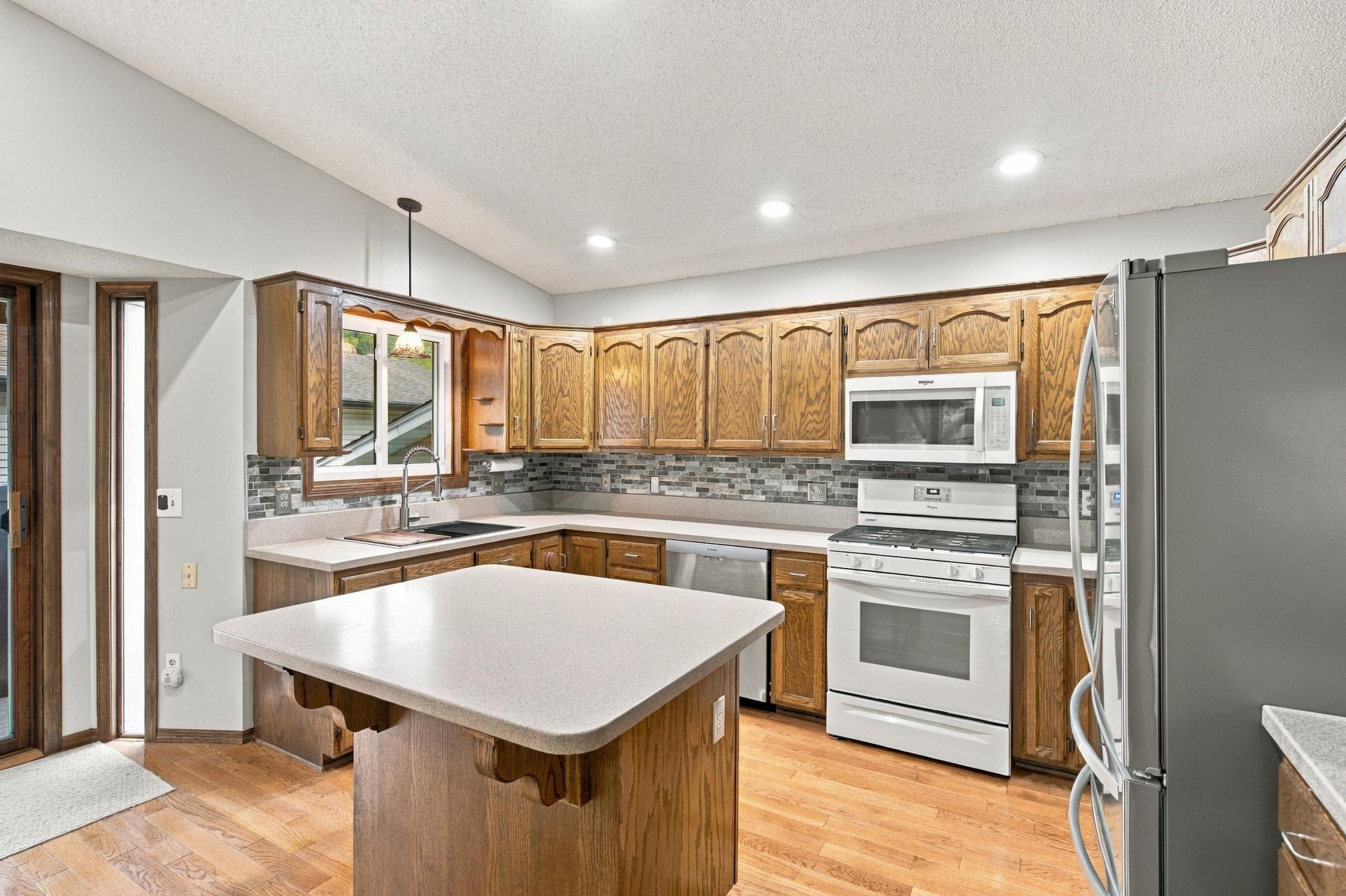 7615 118th Way N Property Photo 9