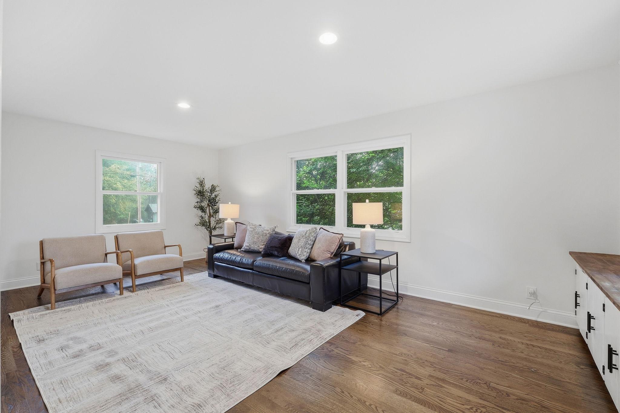 486 Rimrock Drive Property Photo 14