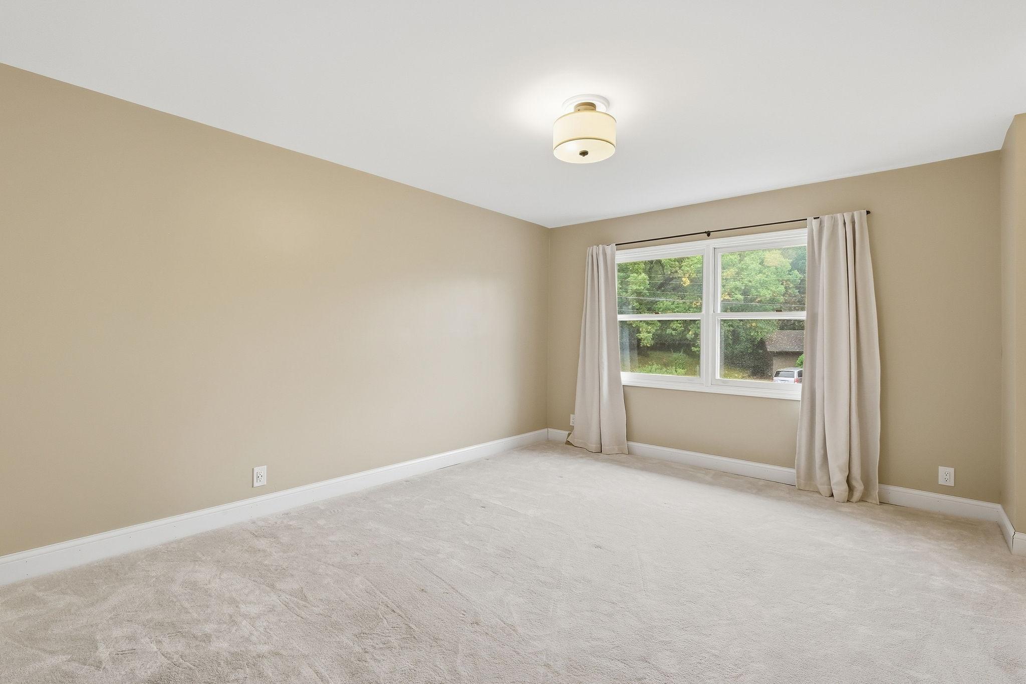 486 Rimrock Drive Property Photo 21